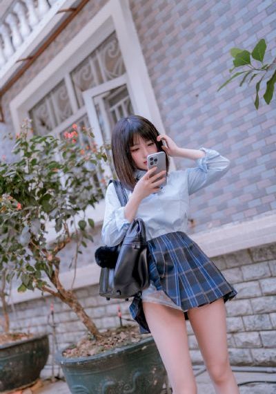 我叔叔的女人在线观看