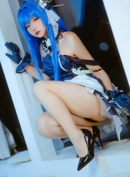 蜜桃来偷欢