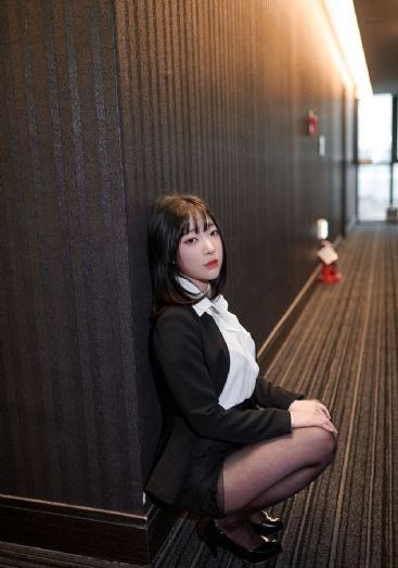 女员工的滋味在线