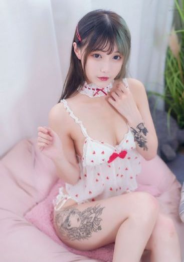 奇怪的姐姐电影