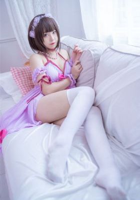 女邻居1