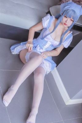 我的亲女让我进去了视频